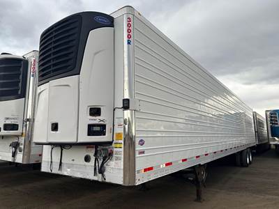 UTILITY 3000R 53 ft Reefer Trailer - Sliding Axle, Swing Door, Carrier