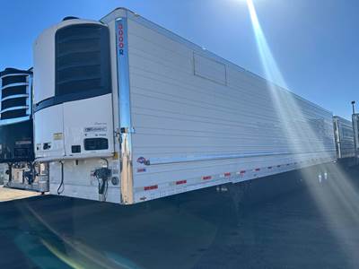 UTILITY 3000R 53 ft Reefer Trailer - Sliding Axle, Swing Door, Thermo King
