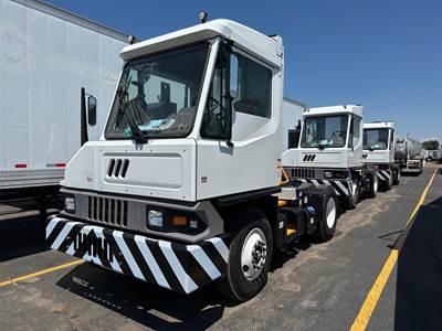 Kalmar Ottawa Yard Spotter Truck - Cummins, 172HP, Amt