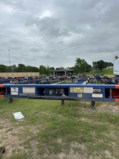 2022 Panus 20/40 Extendable Container Chassis