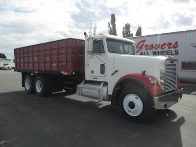 Freightliner FLD120 Classic Cab & Chassis Truck - Caterpillar, 335HP, 8Ll Manual