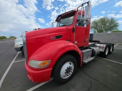 Peterbilt 384 Day Cab Truck - Cummins 400HP, 10 Speed Manual