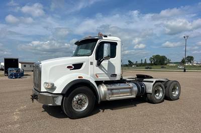 Peterbilt 567 Day Cab Truck - Cummins 600HP, 18 Speed Manual