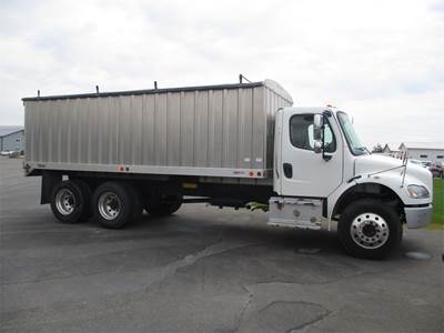Freightliner M2 106 20 ft Farm / Grain Truck - Cummins 325HP, Automatic