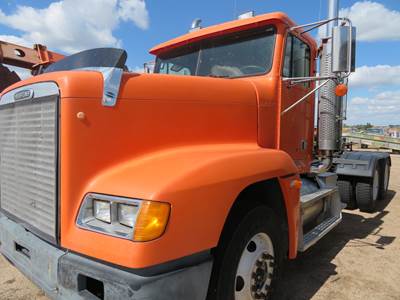 2002 Freightliner FLD120 Cab & Chassis Truck ---FALL PRICE SPECIAL @ $32,433.75 CALL FOR MORE INFO!
