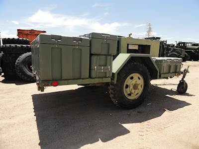 Pioneer M353 Flatbed Trailer