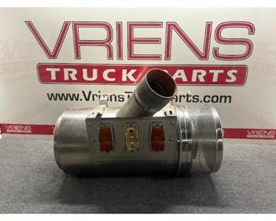 Freightliner Air Cleaner / Air Filter Housing