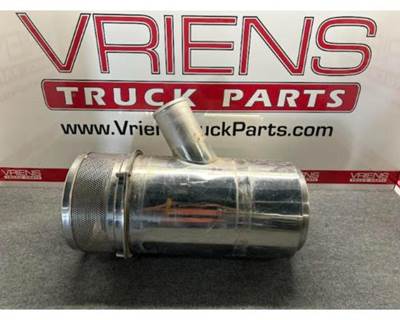 Freightliner Air Cleaner / Air Filter Housing