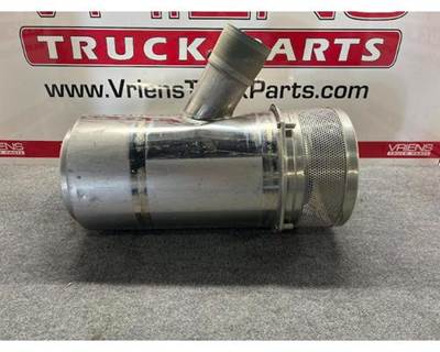 Freightliner Air Cleaner / Air Filter Housing