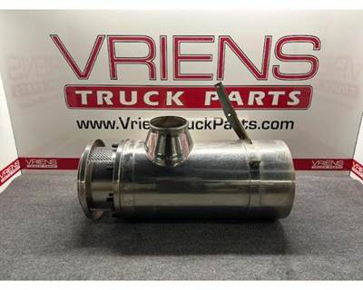 Freightliner Air Cleaner / Air Filter Housing