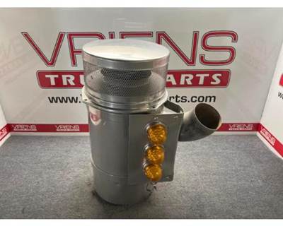 Freightliner Air Cleaner / Air Filter Housing