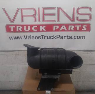 Kenworth T660 Air Cleaner / Air Filter Housing