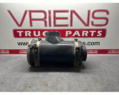 11" DIA AIR CLEANER 
24" OVERALL LENGTH 
7" INLET DIA