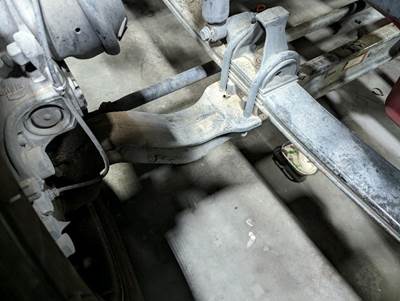 Meritor Front Axle Assembly for a Peterbilt B05-6043-0B7100000