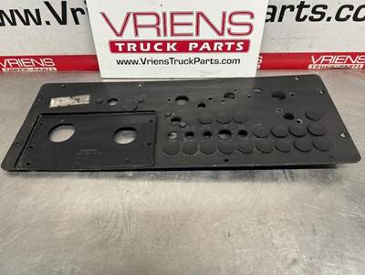 G64-1029M00 PANEL-FIREWALL JUNCTION BLOCK
R22-1197-001 PLATE-FIREWALL