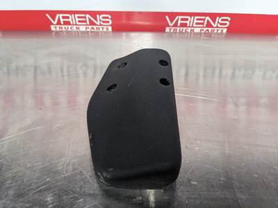 PETERBILT COVER-CLAMP MIRROR LH BLACK R22-6026-002
