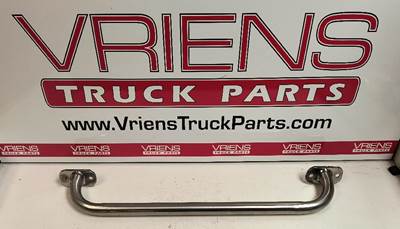 R56-1146-211 HANDLE-GRAB (WITH GASKETS)
GASKETS ARE ON THIS, THEY ARE USED AND