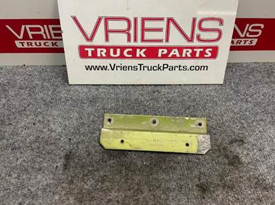 20-16783 STIFFENER-WINDOW TRIM