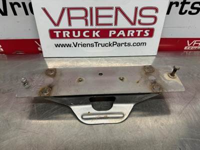 Cummins Bracket
