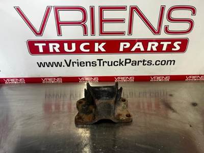 Freightliner Bracket