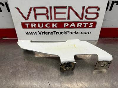 Freightliner Bracket