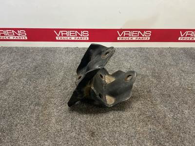 Freightliner Bracket