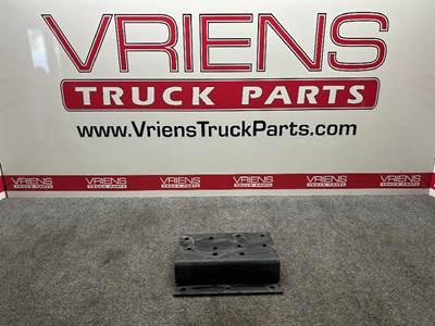 Freightliner Bracket