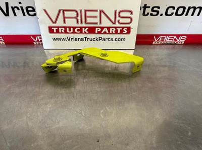 Freightliner Bracket