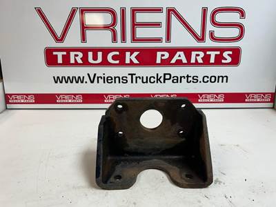 International Left Bracket