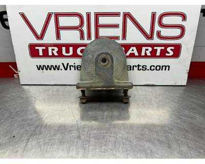Kenworth Bracket