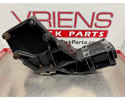 Kenworth T2000 Right Bracket