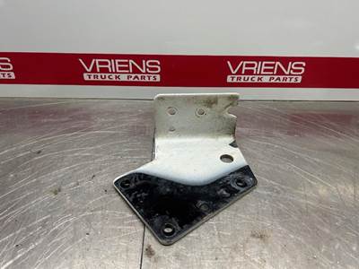 Kenworth T370 Bracket