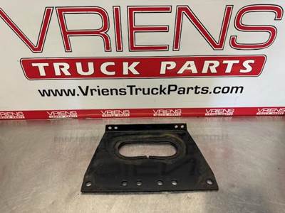 Kenworth T600 Bracket