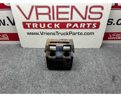 Kenworth T600 Bracket