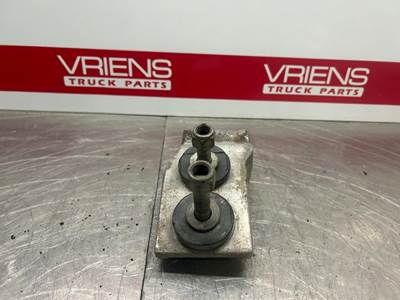 Kenworth T800 Left Bracket