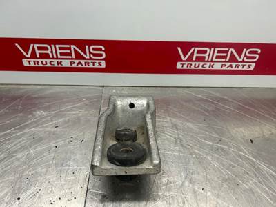 Kenworth T800 Right Bracket