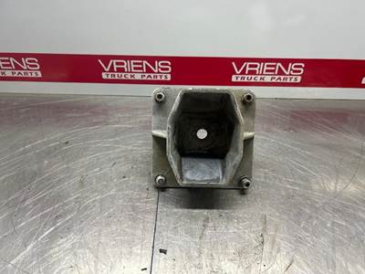 Kenworth T800 Bracket