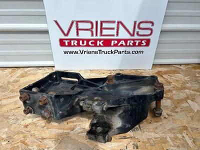 Kenworth T800 Bracket