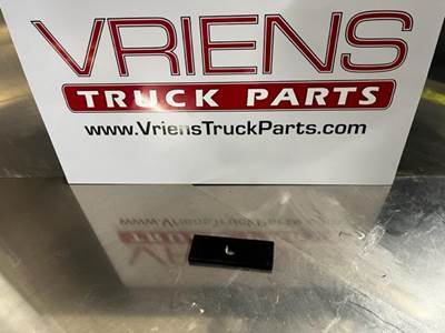 Kenworth T880 Bracket