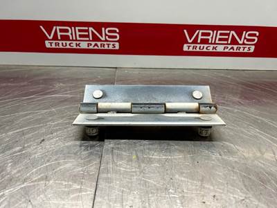 Kenworth W900 Bracket