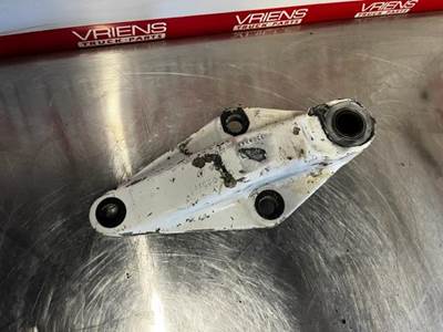 Peterbilt 379 Bracket