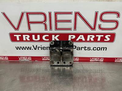 Peterbilt 379 Bracket