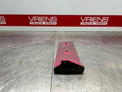 Peterbilt 384 Bracket