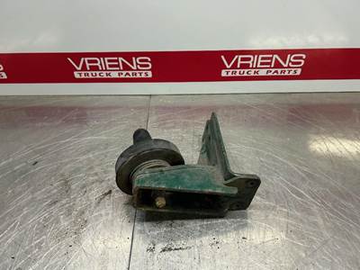 Peterbilt 385 Bracket