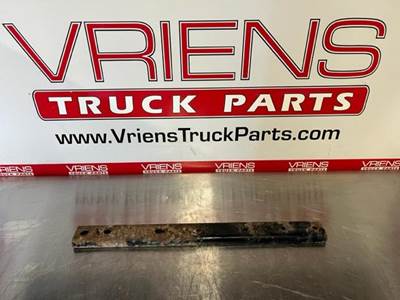 Peterbilt 389 Bracket