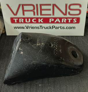 Peterbilt 389 Bracket