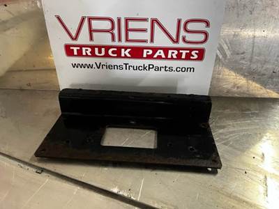 Peterbilt Bracket