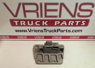 Peterbilt 567 Bracket