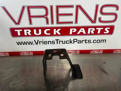 Volvo Truck 20470352 Bracket RH, Bumper
