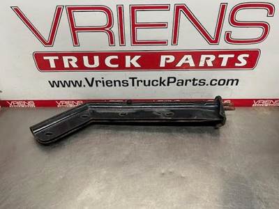 FB-27 BRACKET-MUDFLAP